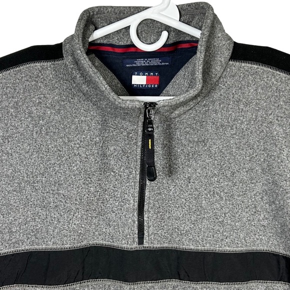 Tommy Hilfiger Gray Fleece 1/4 Zip Pullover TH Logo Spell Out Y2K Menswear 2XL - Picture 1 of 13